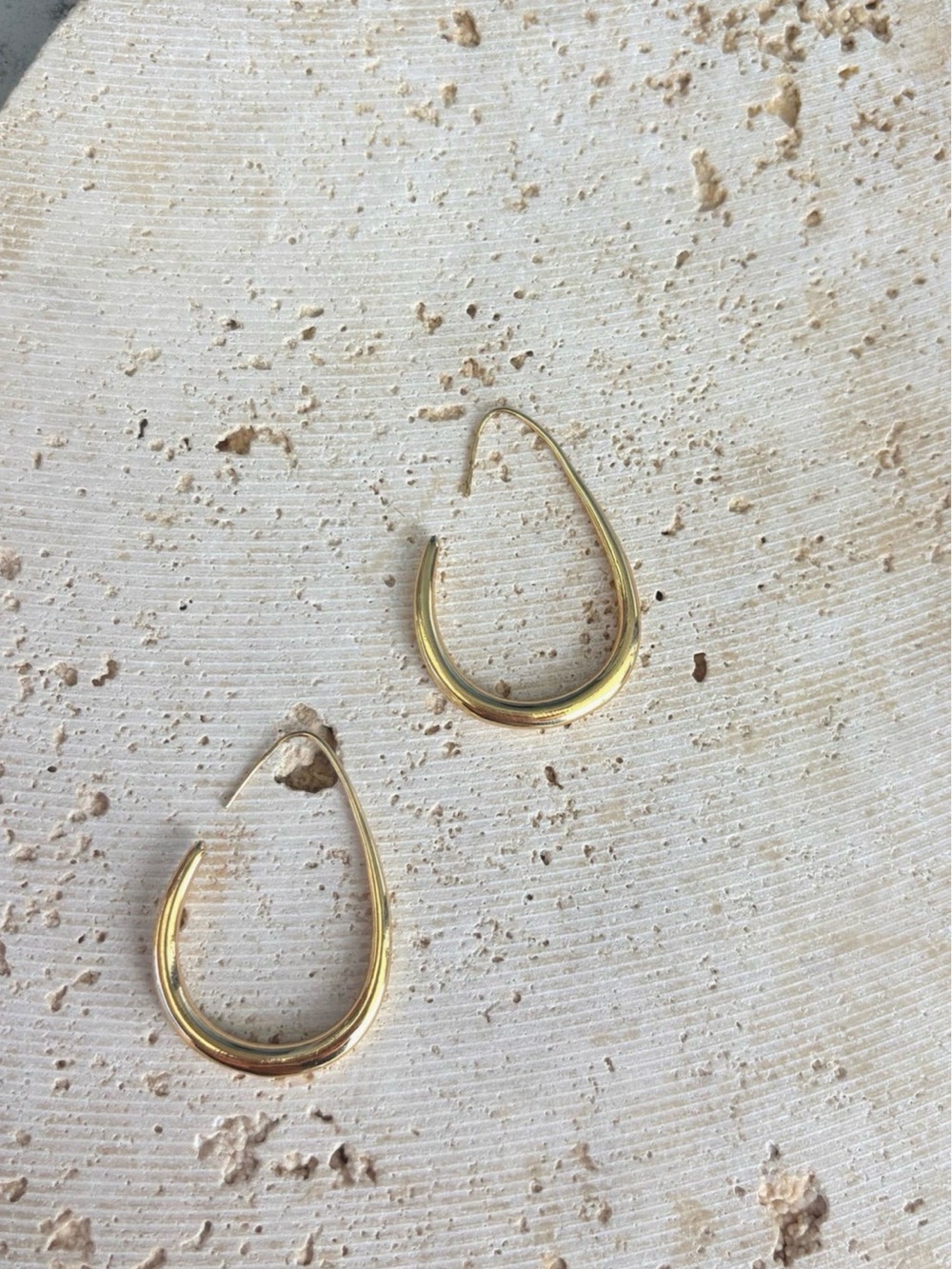 Adornia Polished Gold Curved Wire Hoop Earrings for Women - Picture 7 of 7